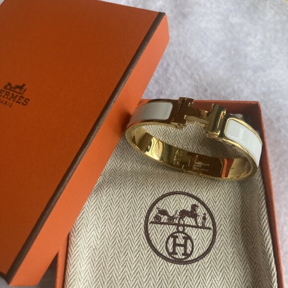 NWT Clic Enamel Bracelet Blanc White Gold, size Small - Picture 6 of 8